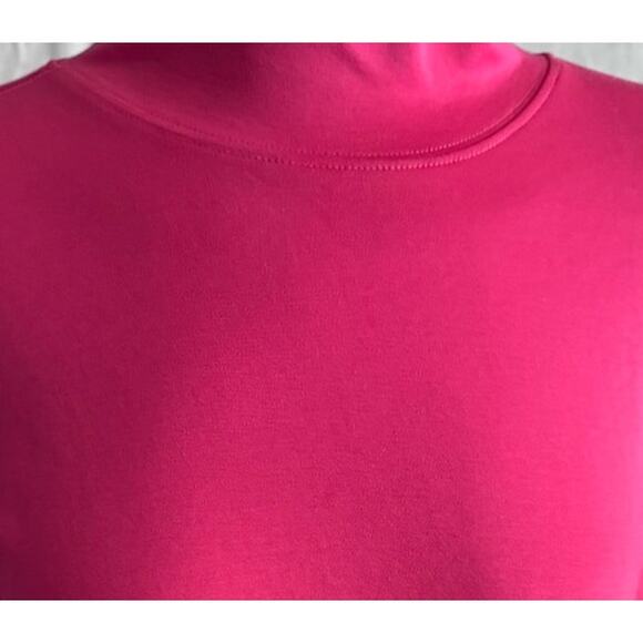 Lands' End Medium 10-12 Mock Neck Hot Pink Long Sleeve Top 100% Cotton - Picture 2 of 8